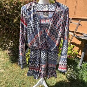 Interi Deep V-Neck, Long Sleeve Romper Size M NEW
